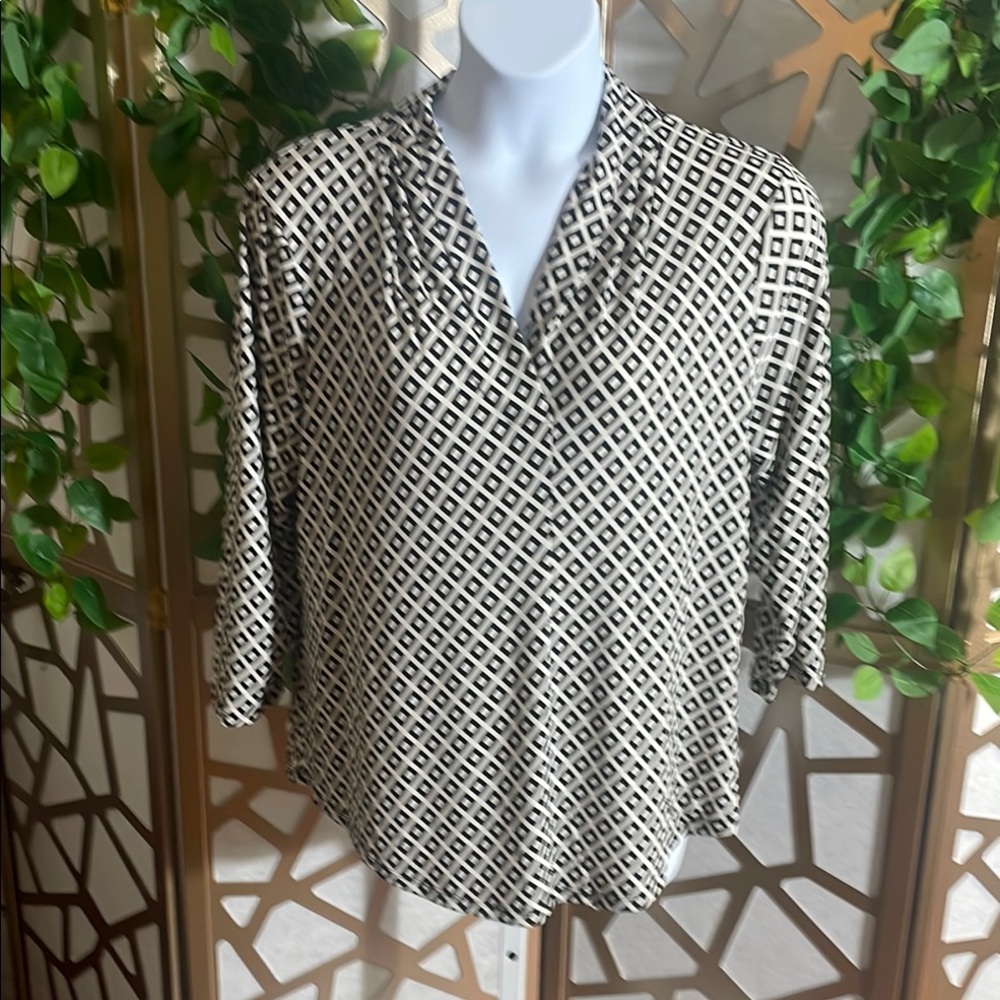 Charter Club Black and Ivory Graphic Relaxed Blouse